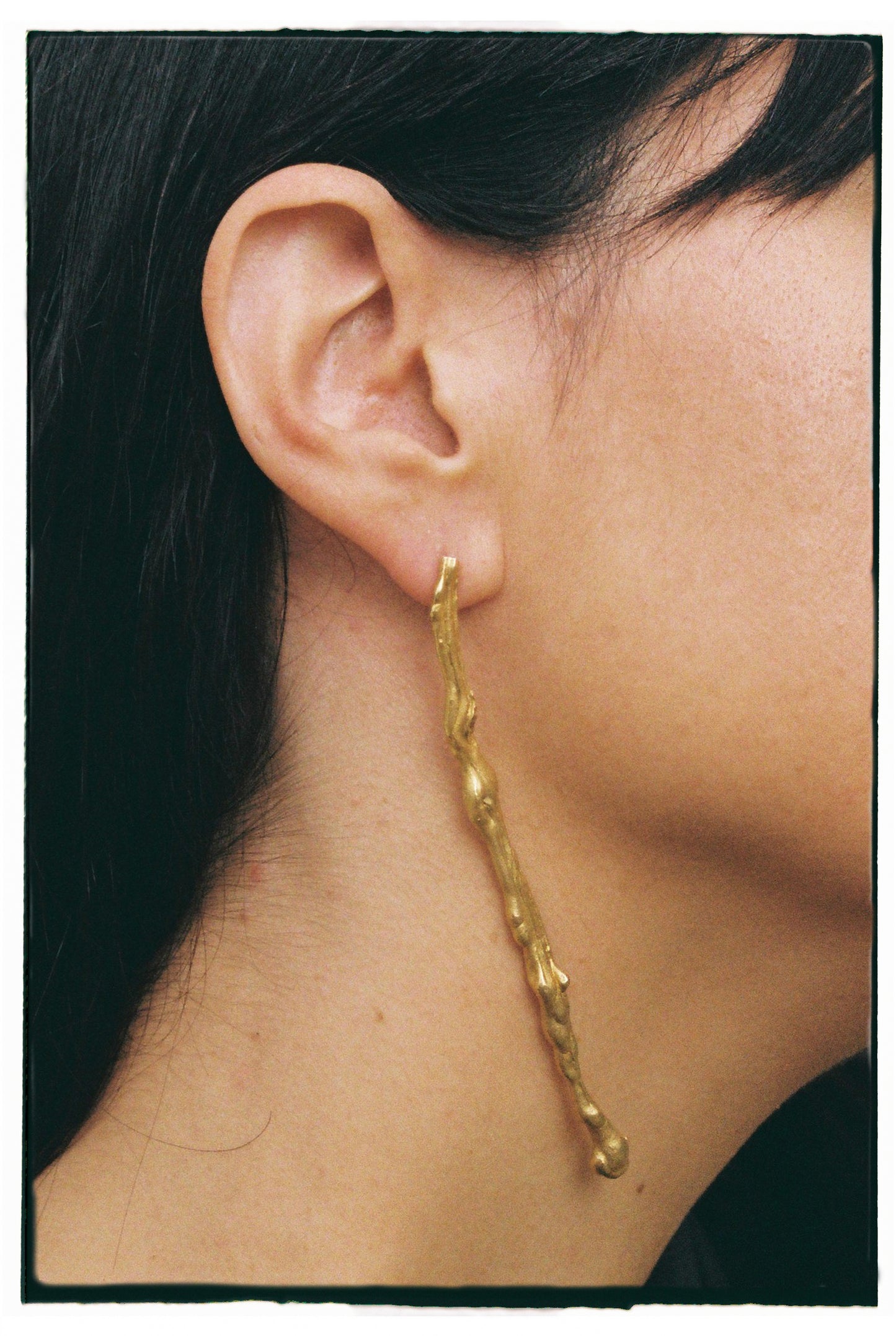 Flow_of_Intentions_Earrings Gold